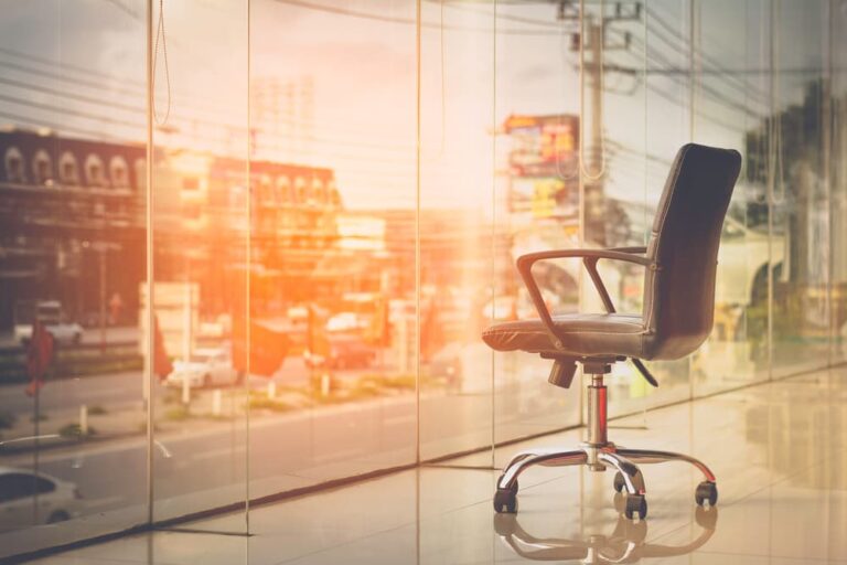 What are the types of office chairs