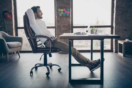 How do I choose an ergonomic office chair